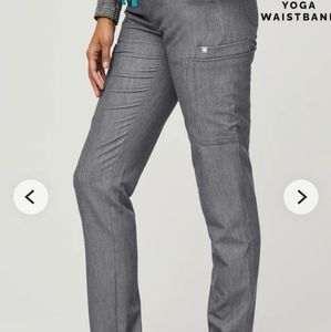 Figs Yola skinny scrub pants in graphite